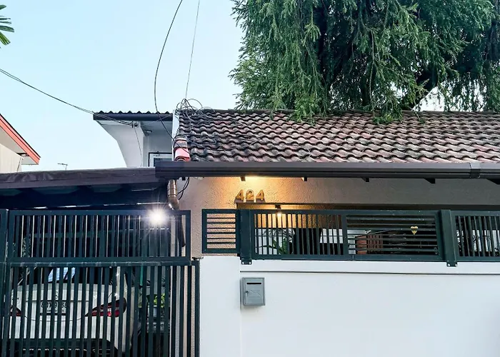 Apartment Pridi Cozy With Good Location Type A *