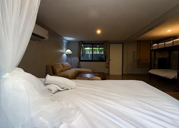 Pridi Cozy With Good Location Type A Apartment *