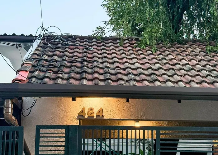 Pridi Cozy With Good Location Type A Apartment *